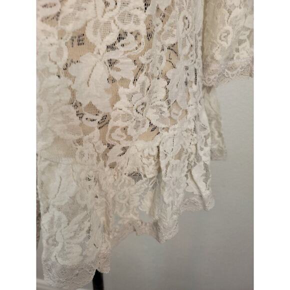 Free People SZ S Lace Sheer Top 3/4 Sleeve Ruffled Crochet White Oversize Boxy - Picture 2 of 9
